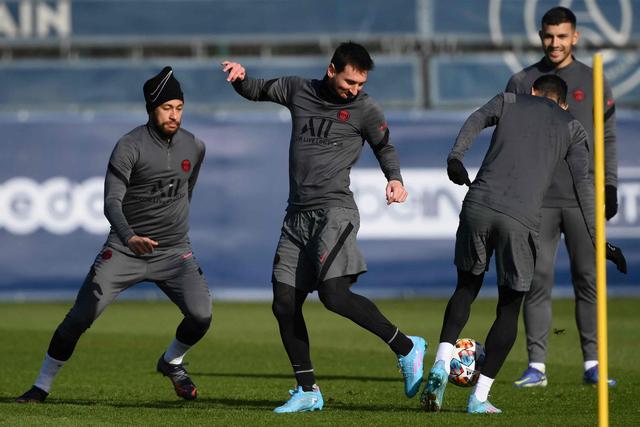 乔治30分76人险胜骑士止7连败 灰熊力克鹈鹕